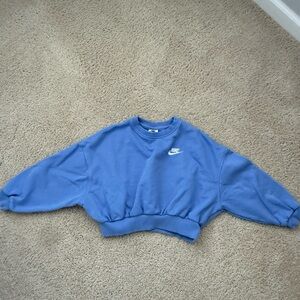 Nike girls sweatshirt. Blue/ periwinkle size Small